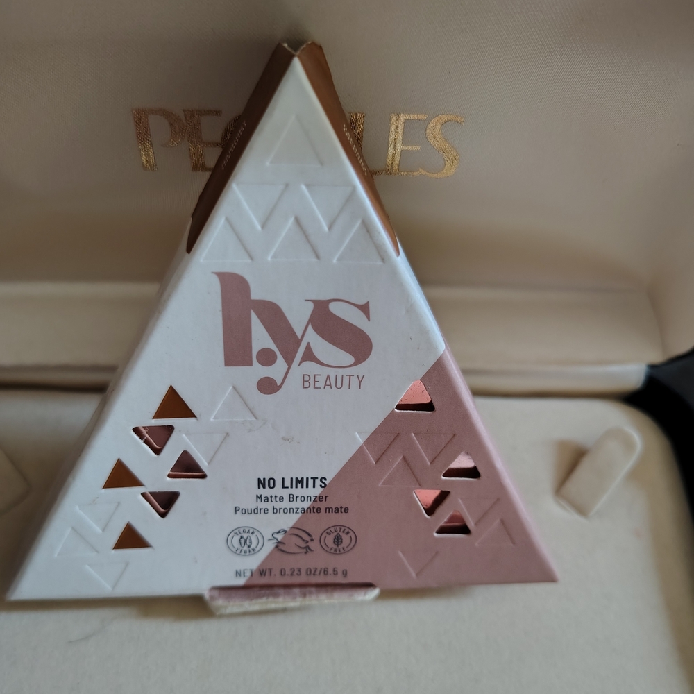 hys Beauty No Limits Matte Bronzer - Soft Brown